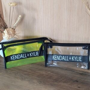 Kendall & Kylie Clear Pouch Duo with Black Trim *2 Pouches* 🙂